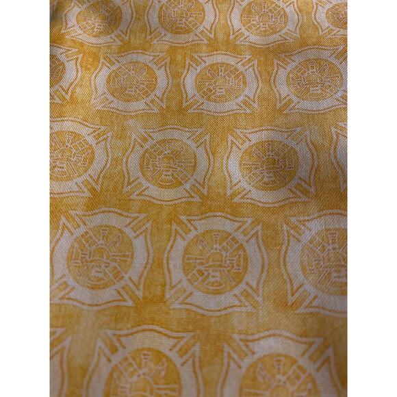 Quilt Fabric 5+ yards quilt fabric - Picture 3 of 8